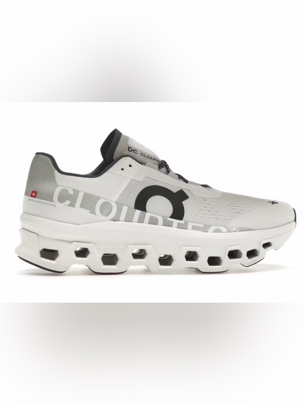 On Running Cloudmonster
All White Size 9